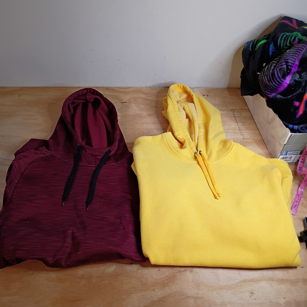 Lot of 2: Men's TEK GEAR XL Hoodies - Yellow Ultrasoft Fleece & Burgundy WARMTEK